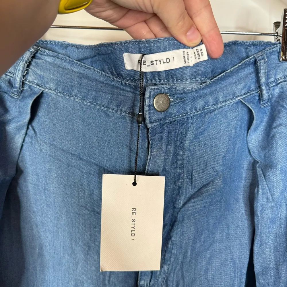 Restyld Chambray Wide Leg Jeans Size 0 Blue - Image 5