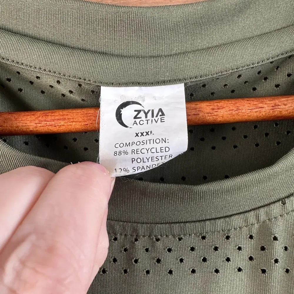 Zyia Active Perforated Chill Tank XXXL​ - Image 4