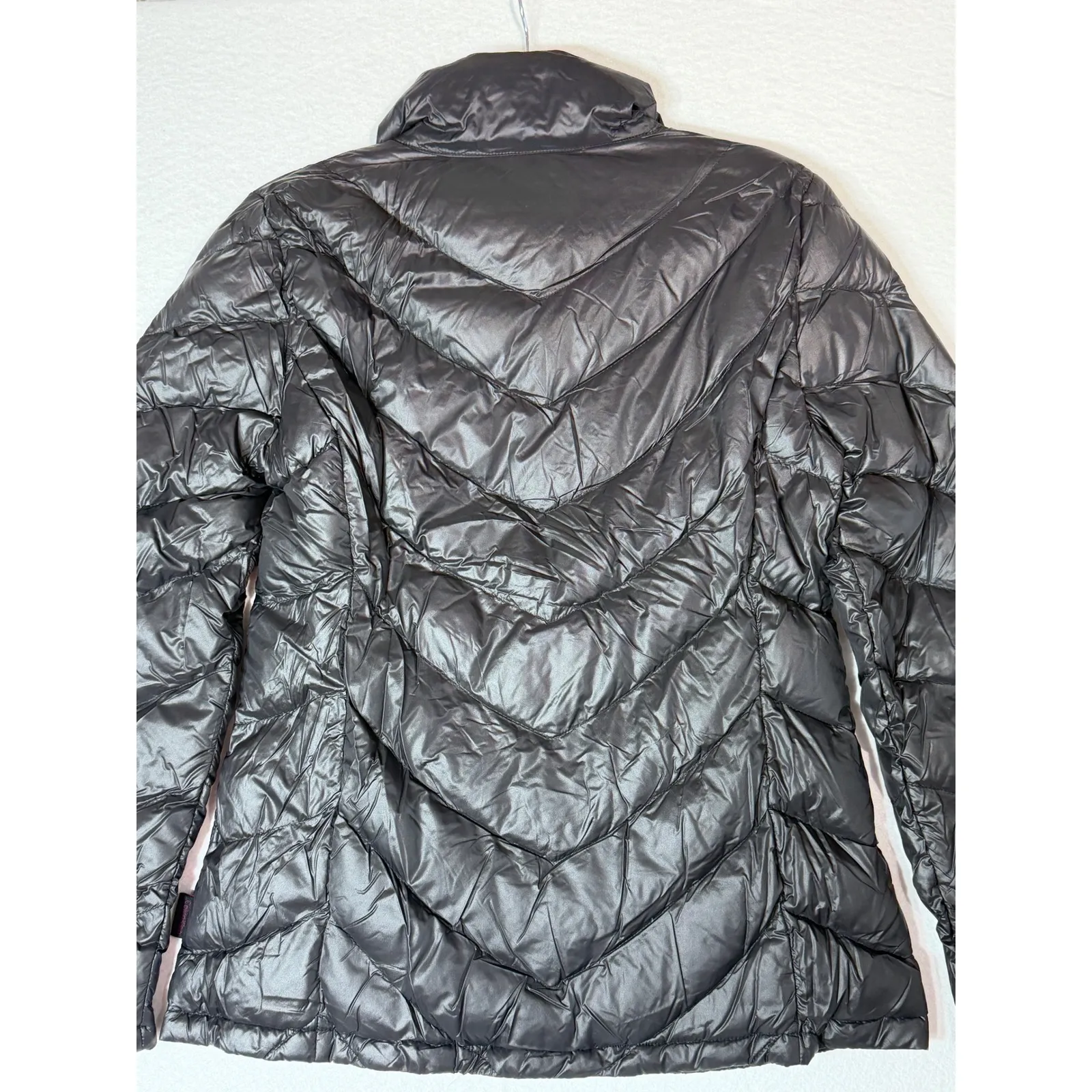 Calvin Klein Womens Packable Lightweight Down Puffer Jacket black  S - Image 8