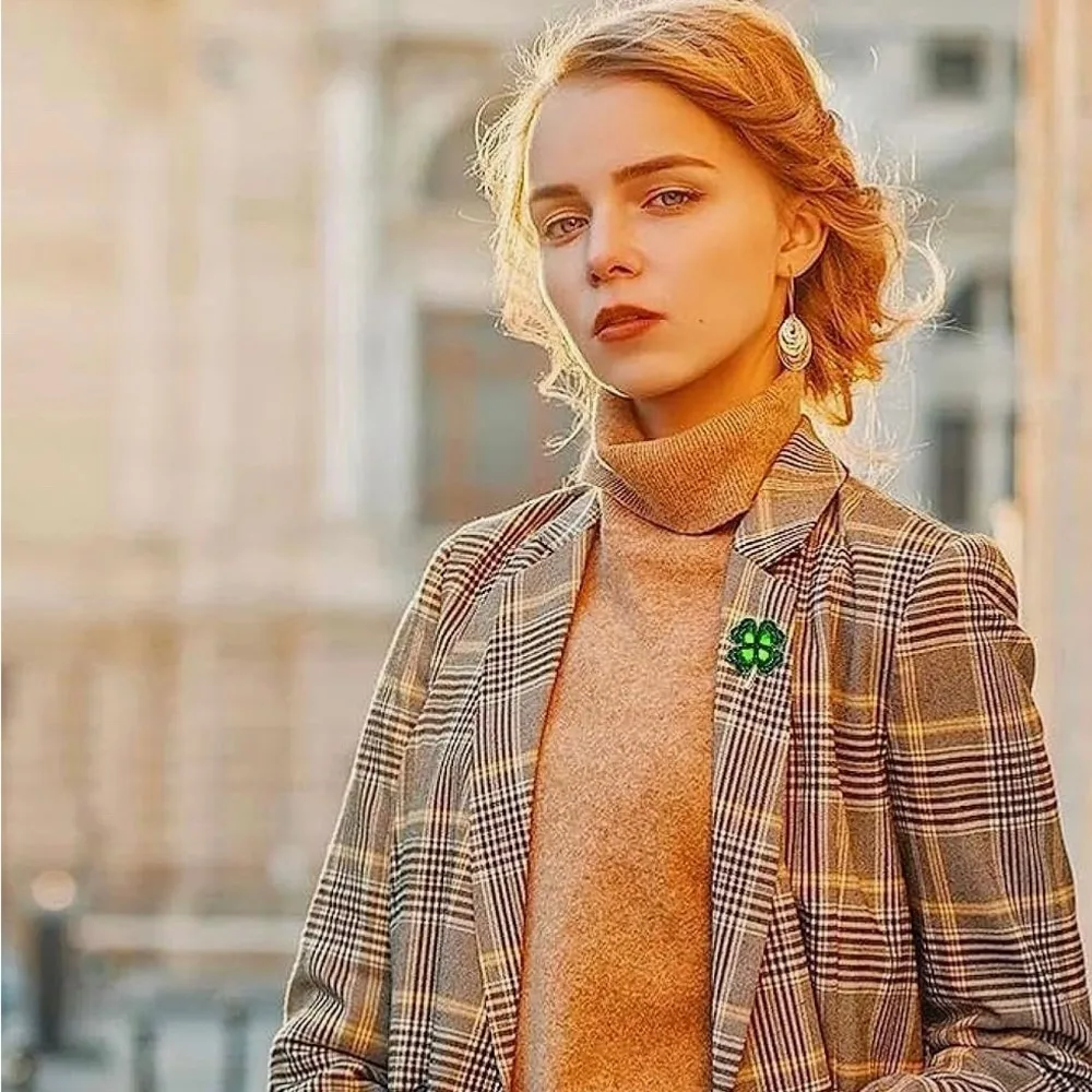 Fashion Rhinestone Four Leaf Clover, Shamrock Brooch, Pin, Green, Gold, Sparkly Green - Image 14