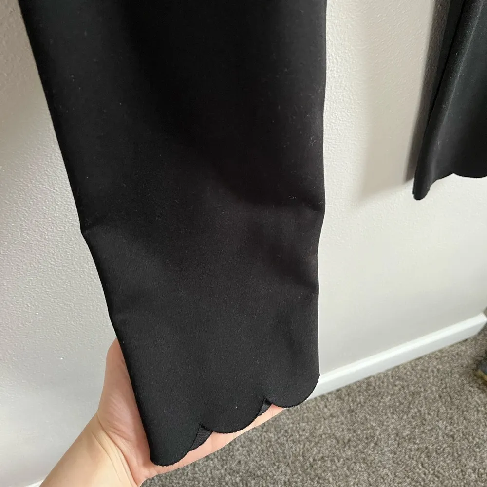 [Mai Soli] Black Scalloped Hem Pants - Image 3