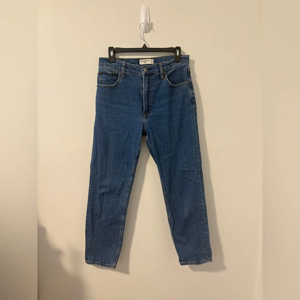 Abercrombie The Mom High Rise Size 4 - Image 2