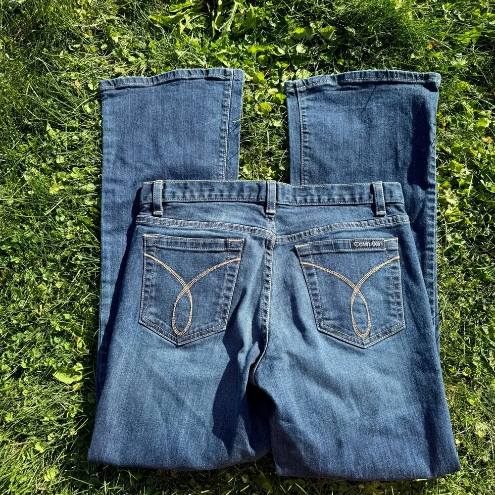 Mid Rise Flared Fit Jeans Blue Size 8 - Image 3