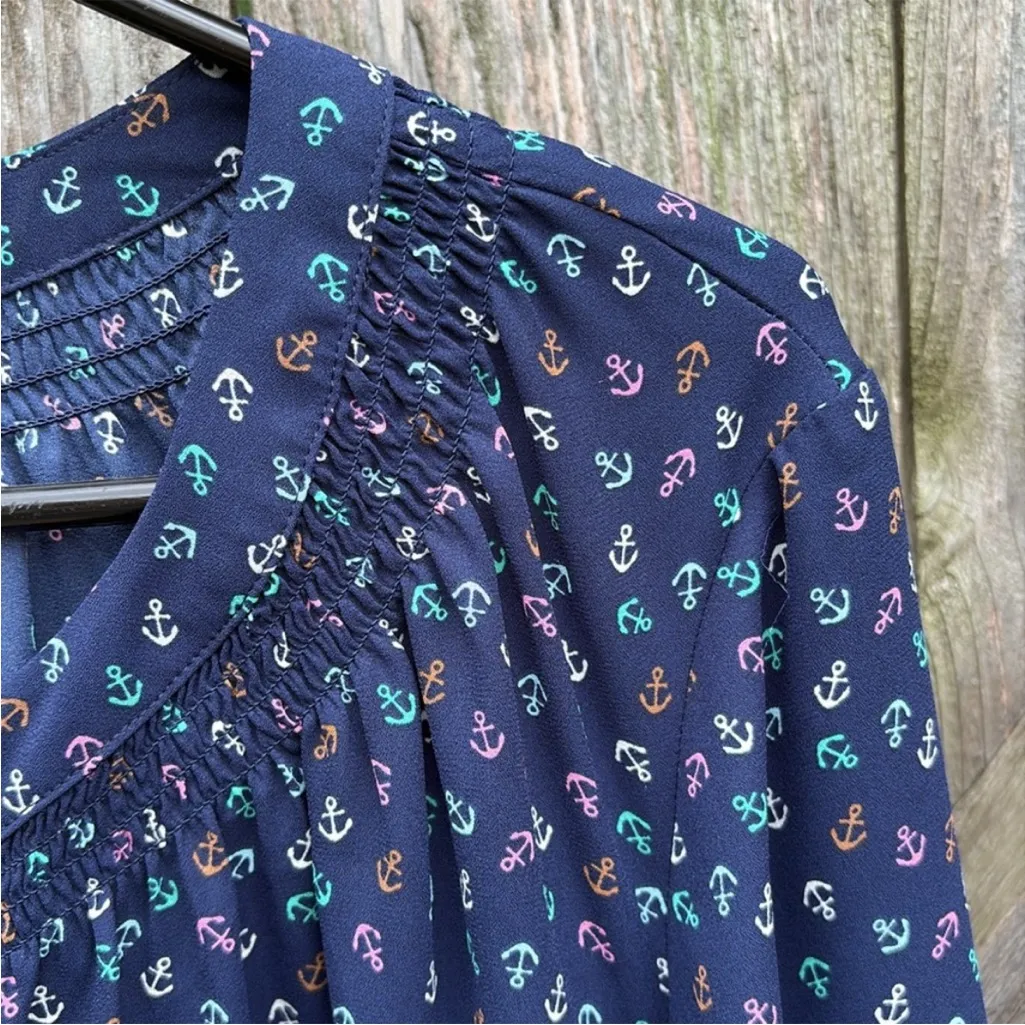 Like New Talbots Plus Anchor Pattern
Button Front Top Navy Size 2X - Image 5