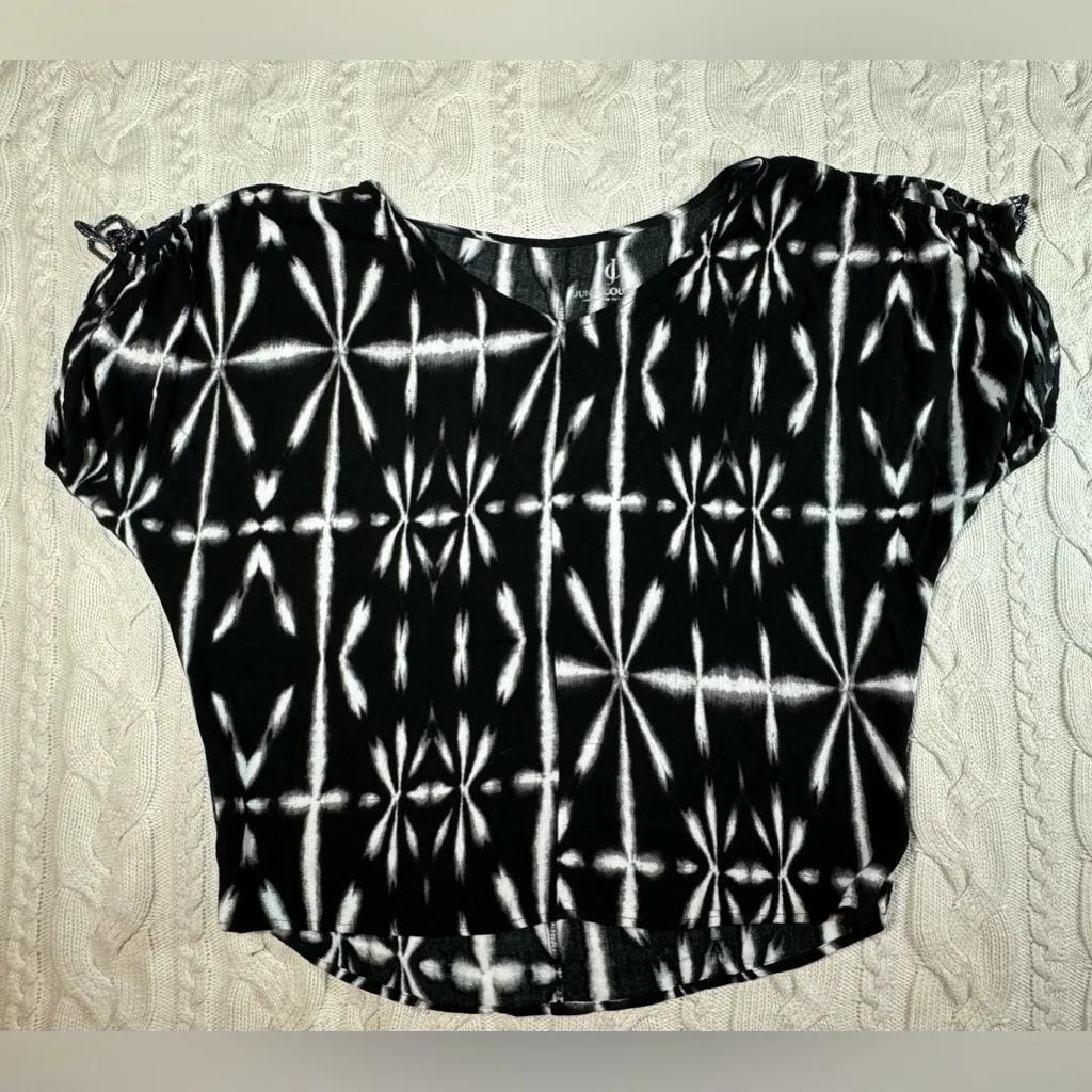 Juicy Couture  Cold Shoulder Blouse - Image 7