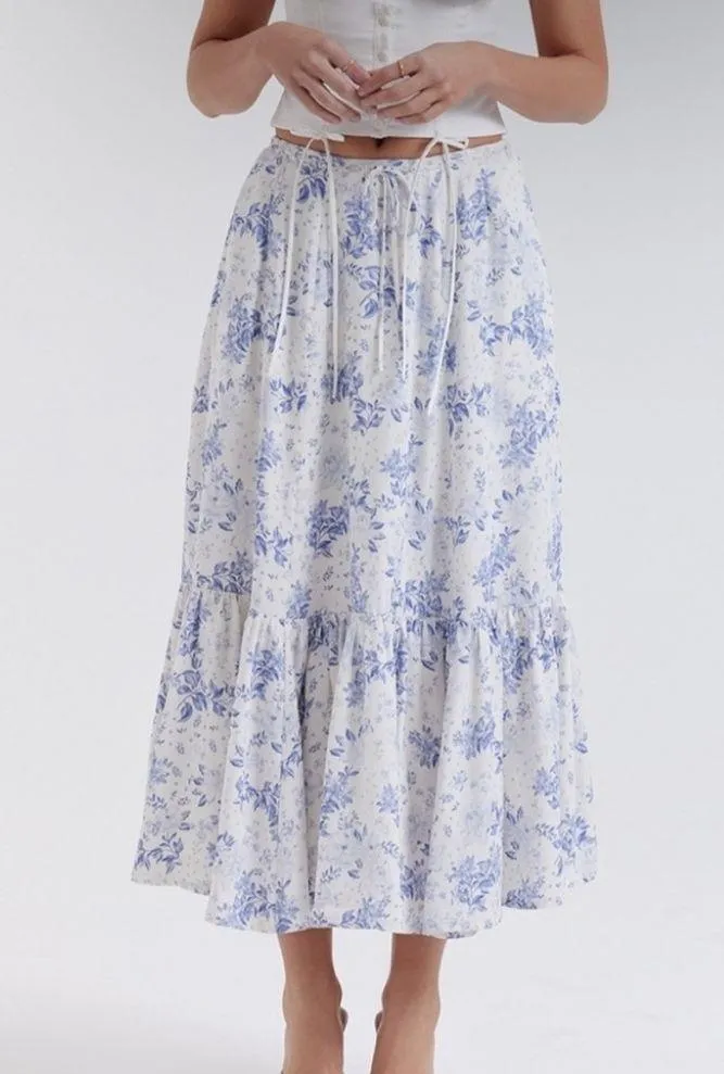 House Of CB  Aitana Blue Print Midi Skirt - Image 2