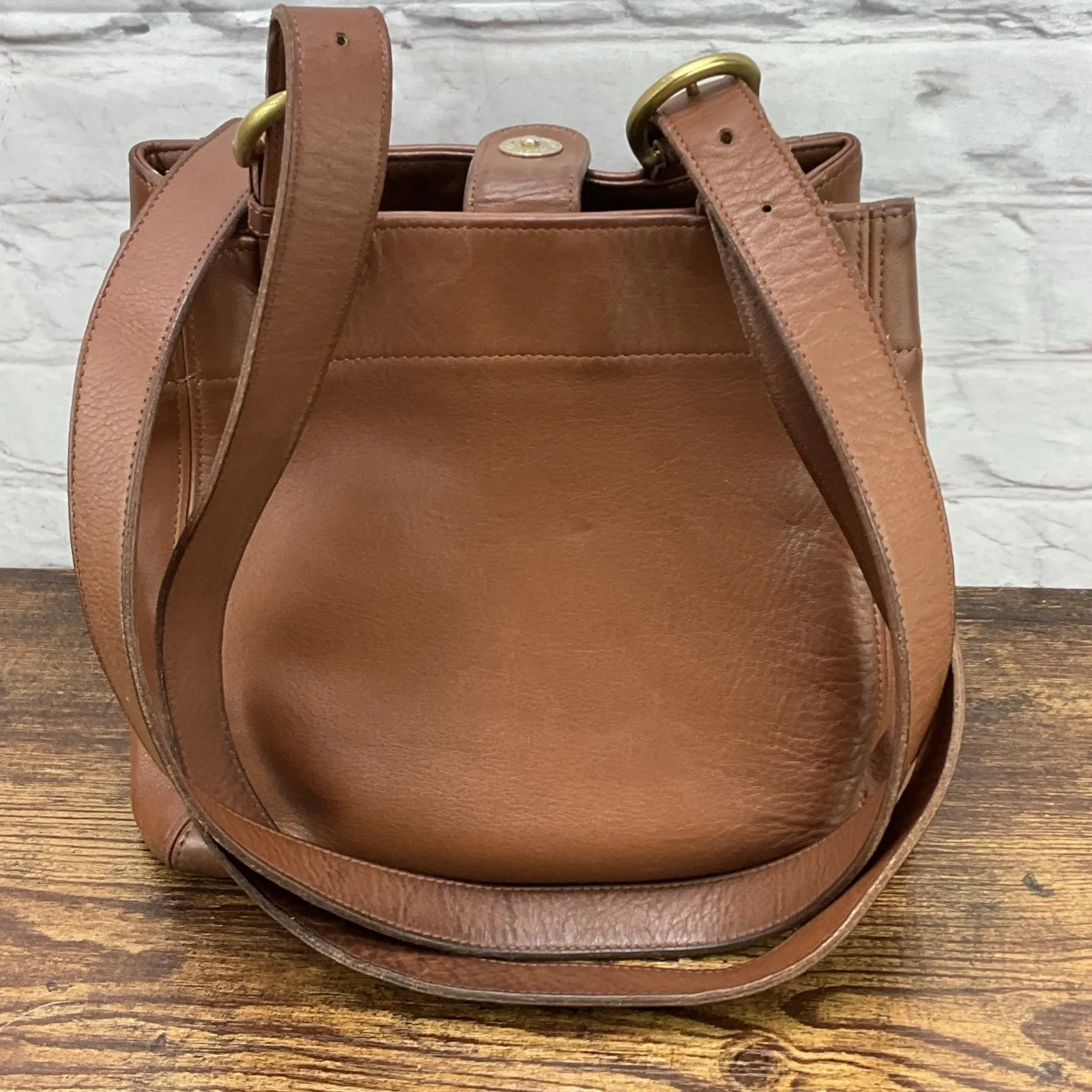 Vintage Coach Brown British Tan Leather Waverly Soho Buckle Shoulder Bag #4147 - Image 13