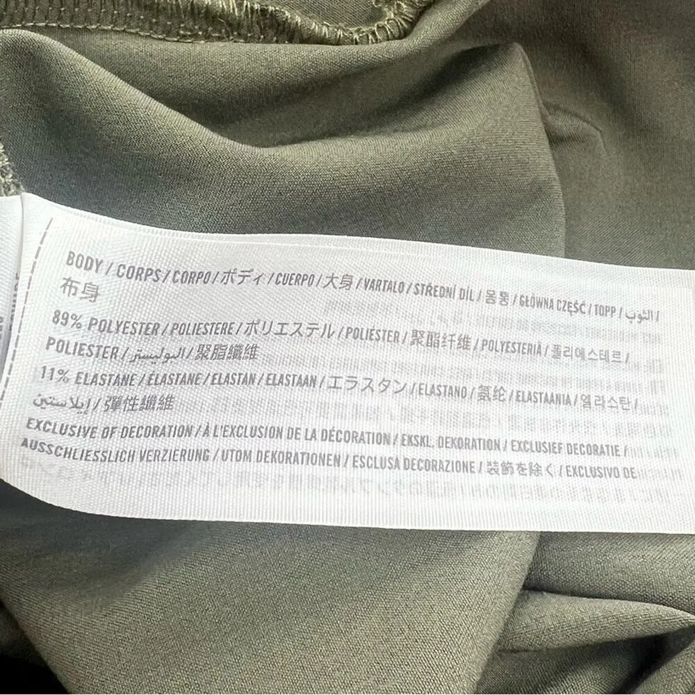 Abercrombie & Fitch  traveler romper green sz XL Tall - Image 6