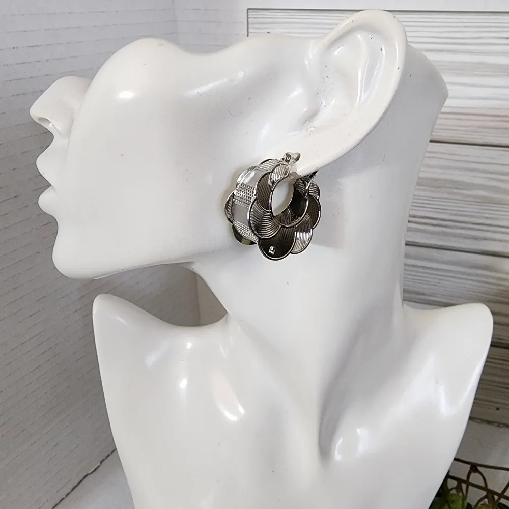 Silver Basket Style Hoop Earrings - Image 6