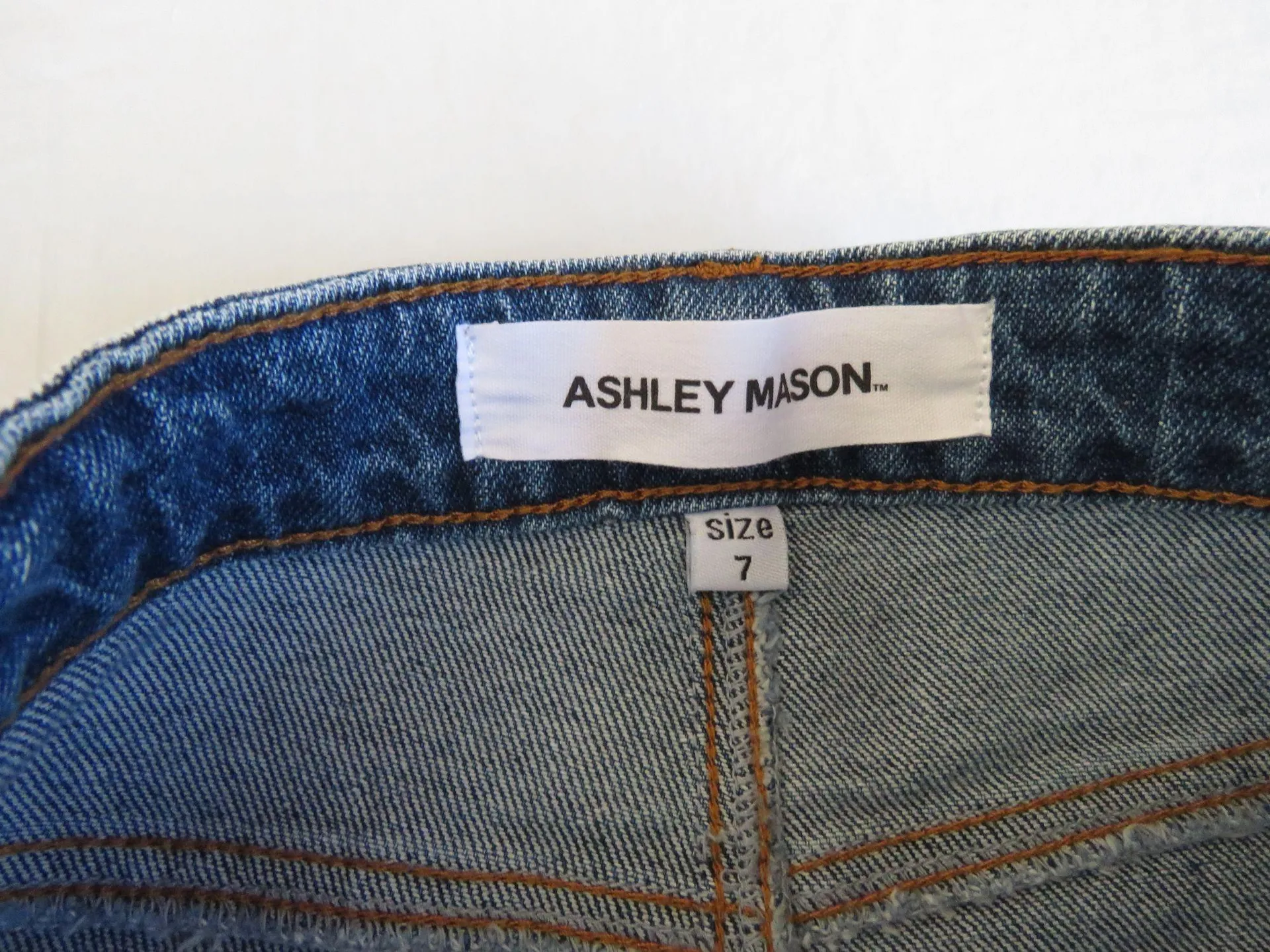 Ashley Mason SUPER HIGH RISE Jeans - Image 9