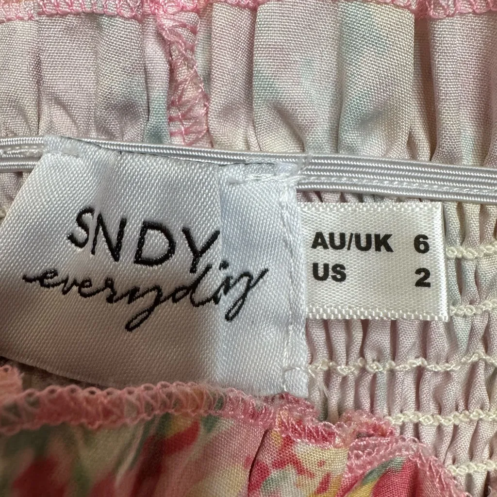 Revolve SNDYS Everyday Tina Pink Floral Smocked Midi Dress size US 2 $88 - Image 5