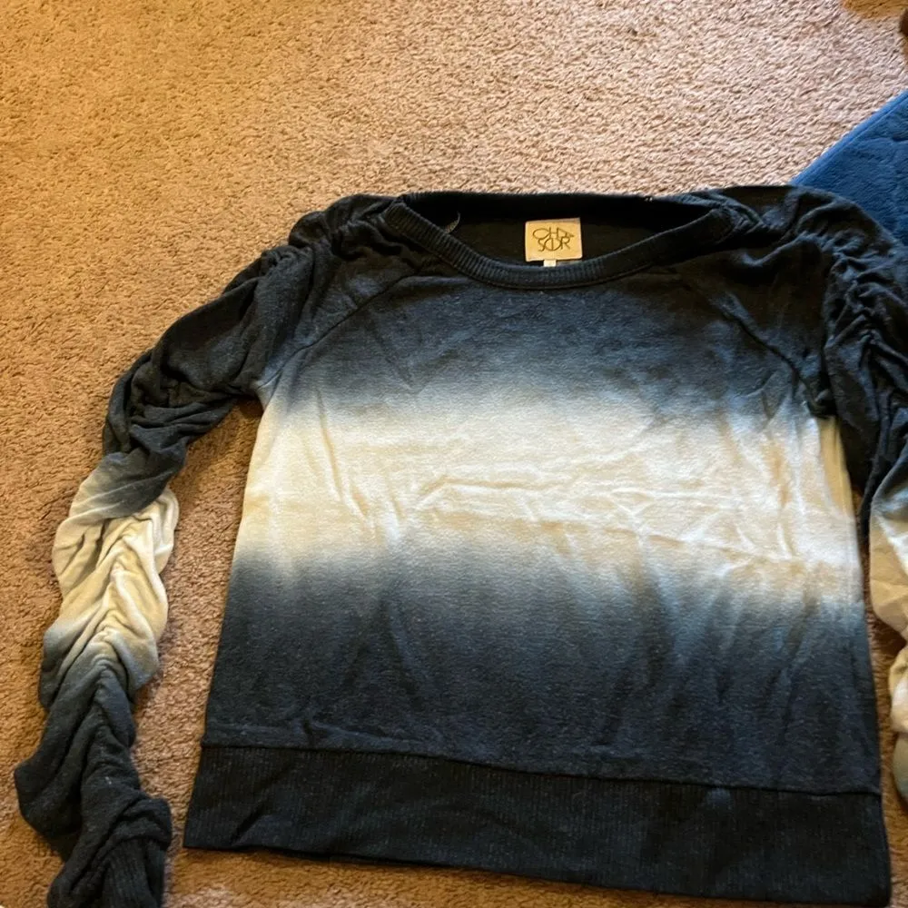 Chaser small blue sweater - Image 2