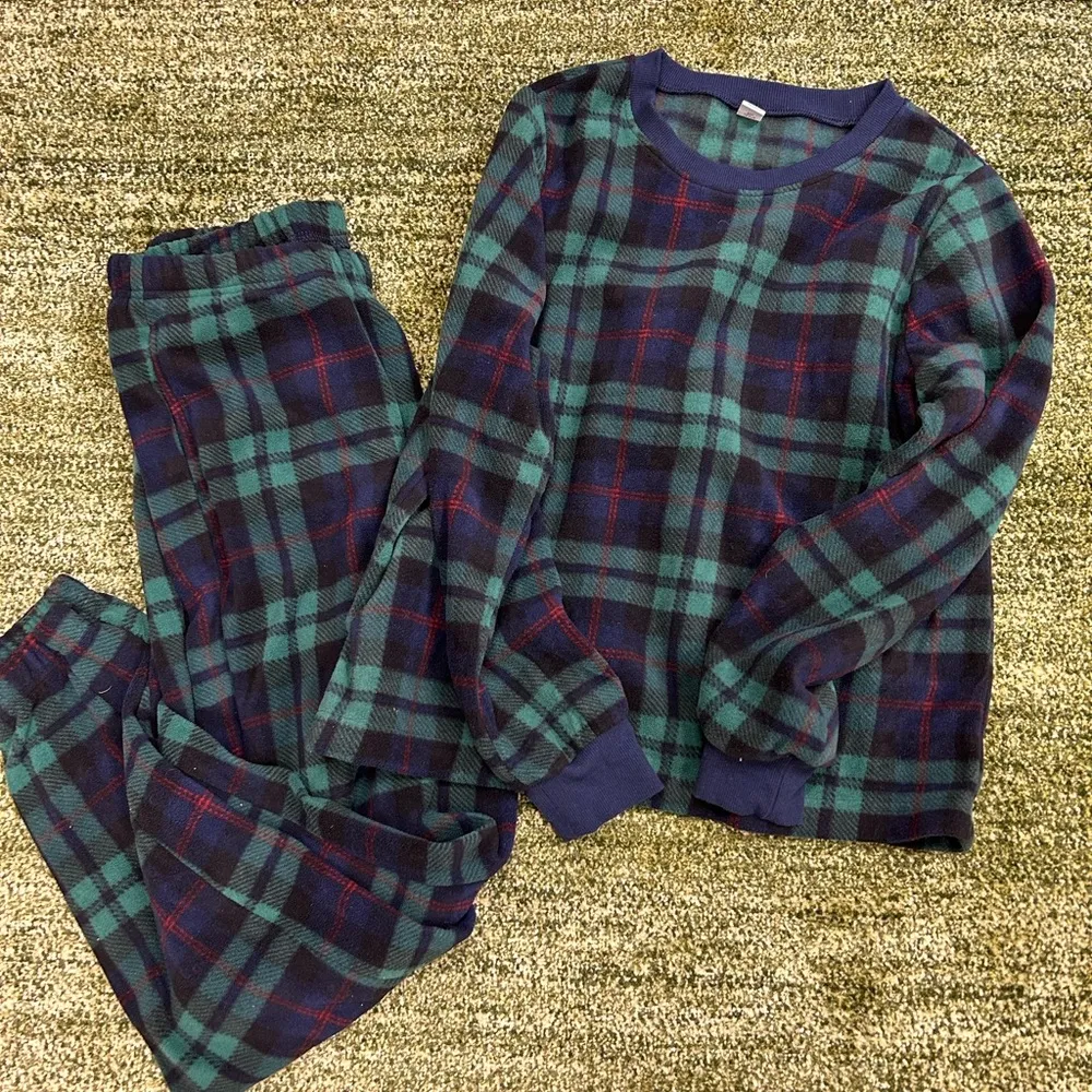 Old Navy  pajama set - Image 2