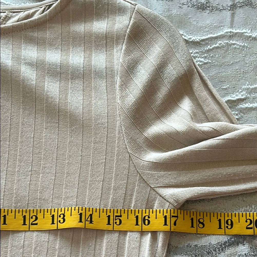 H&M Beige Ribbed Long Sleeve Blouse - Image 10