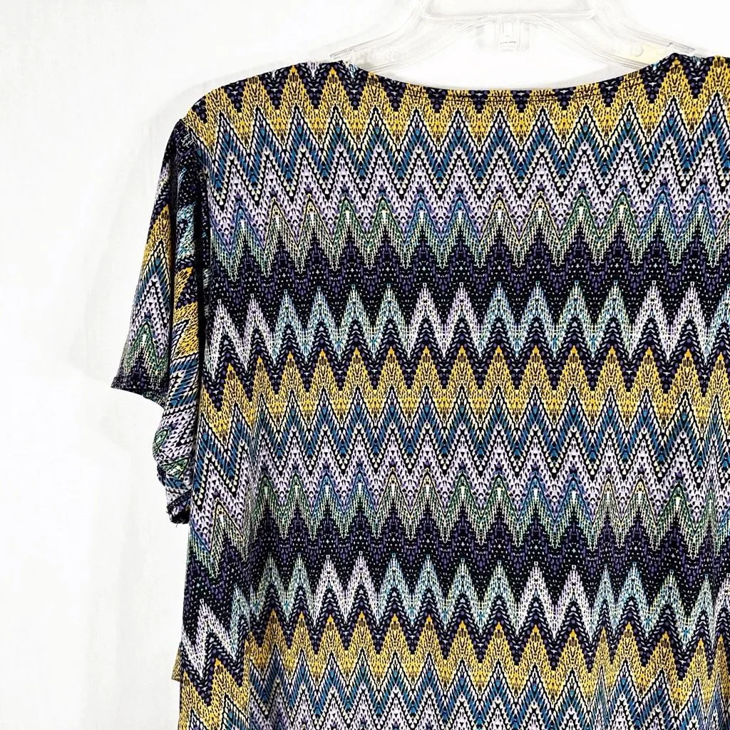 Dressbarn Plus Size 1X Top Chevron‎ Purple Blue Drape Neck Short Sleeve 1533 - Image 6