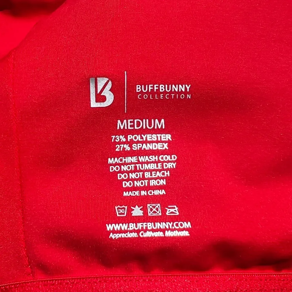 Buffbunny Collection Sports Bra in a Medium size - Image 4