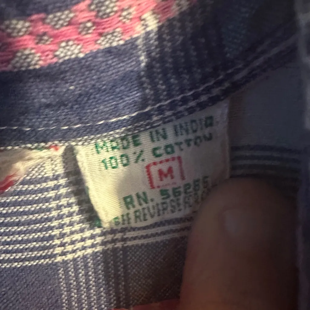 Vintage Women’s Plaid Short Sleeve Button - Image 4