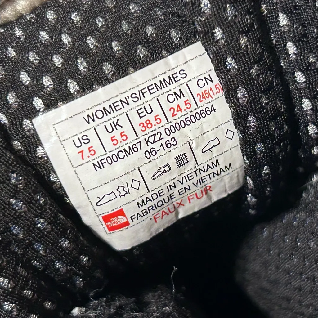 The North Face black insulated winter snow waterproof boots women size 7.5 - Image 12