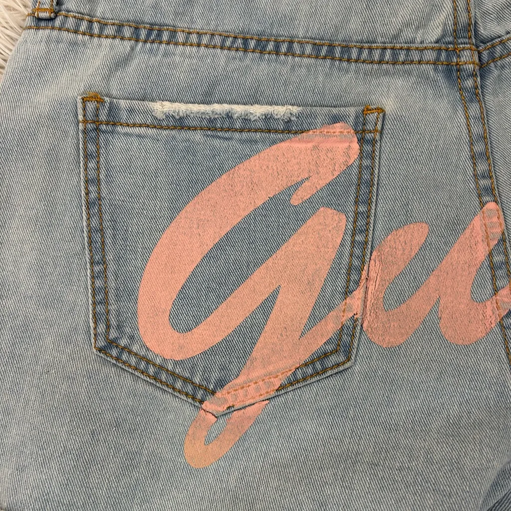 GUESS Shorts! - Image 3