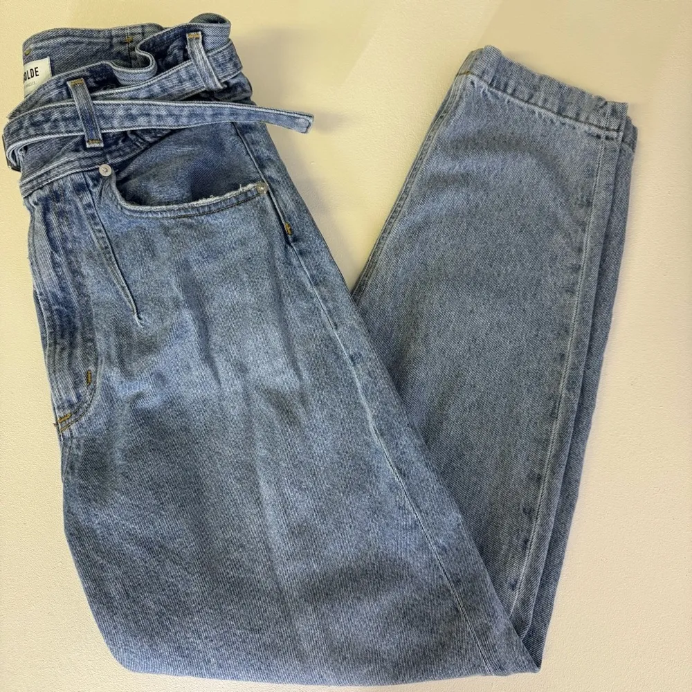 Agolde Paperbag Waist Belted Jean Riya Peg in Traffic Size 24 - Image 4