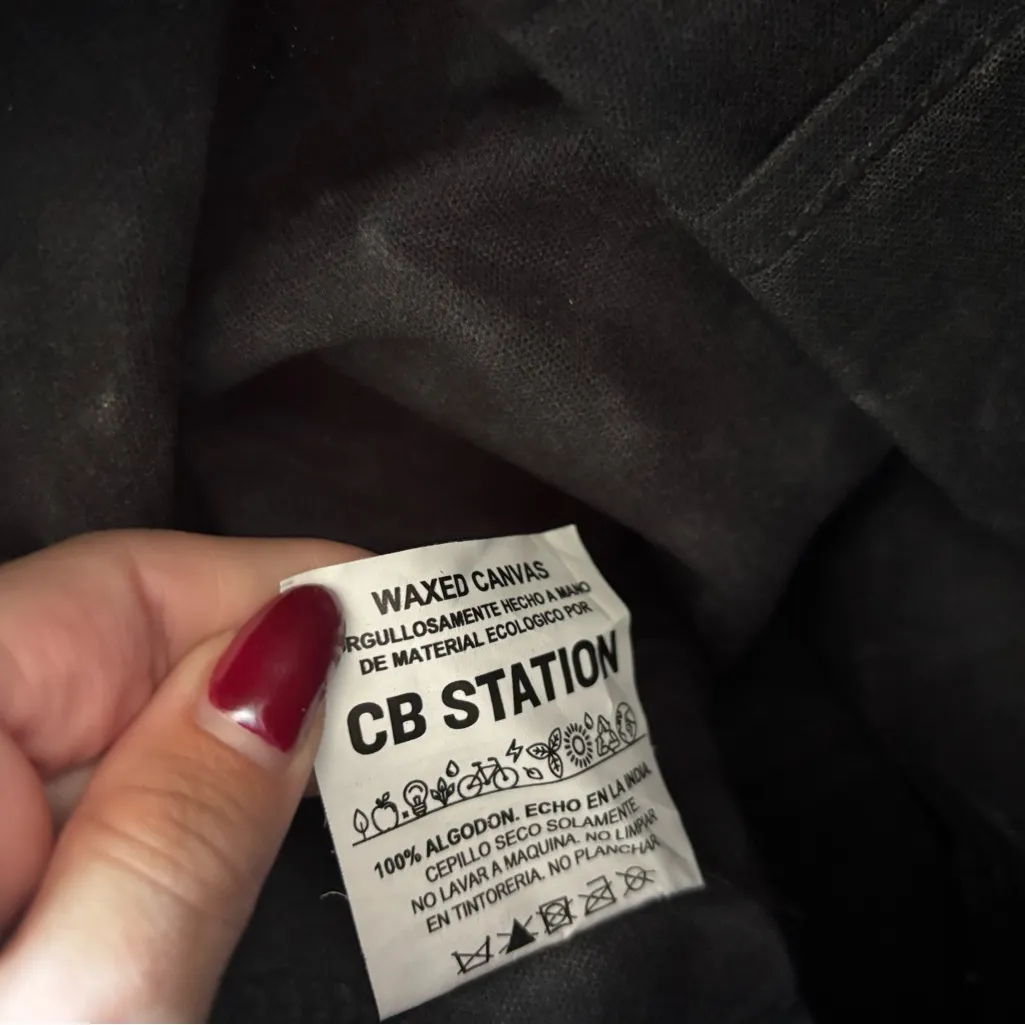 Montauk General Store Weekender Bag Black - Image 5