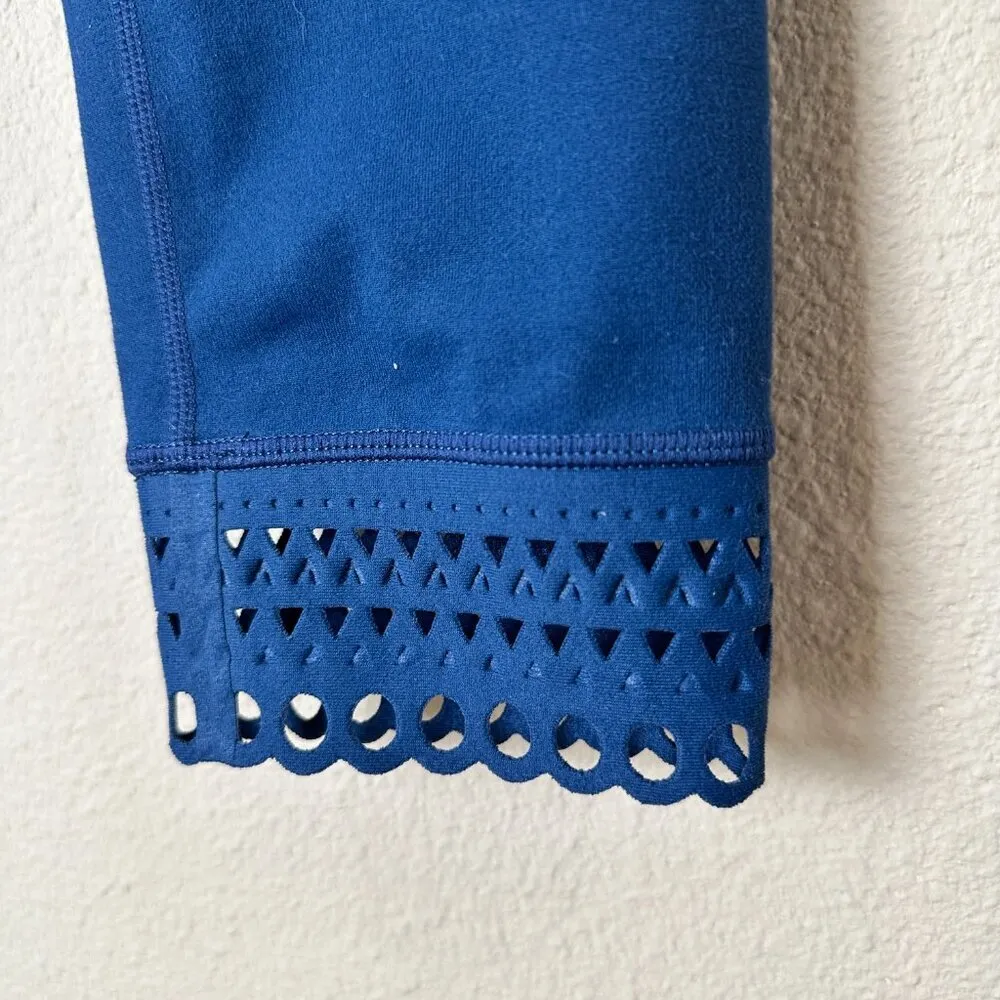 RARE! Cut out Lattice Trim ZELLA Crop Leggings - teal / navy blue - size small - Image 8
