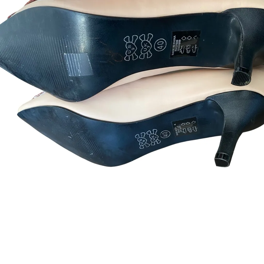 I Heart Beige Tan Chihuahua Kitten Heels Bow Back Faux Leather size 9 Puppy Dog - Image 8