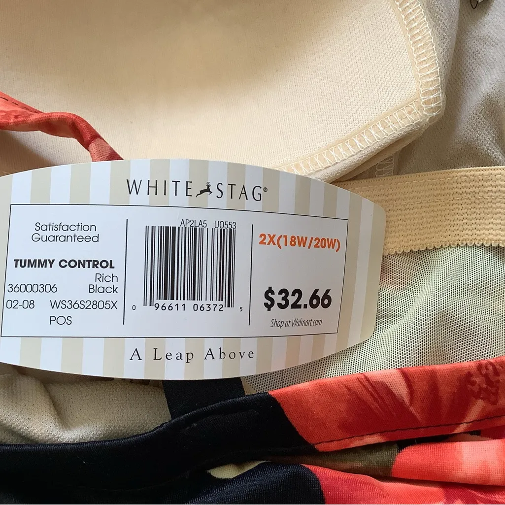 Women’s swimsuit 🌺NWT🌺 Orange Size 18 - Image 2