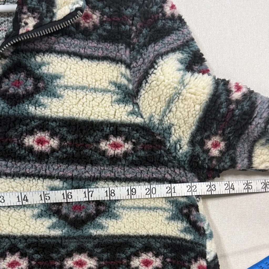 Roper Women's Geometric Fleece Sweater - Image 6