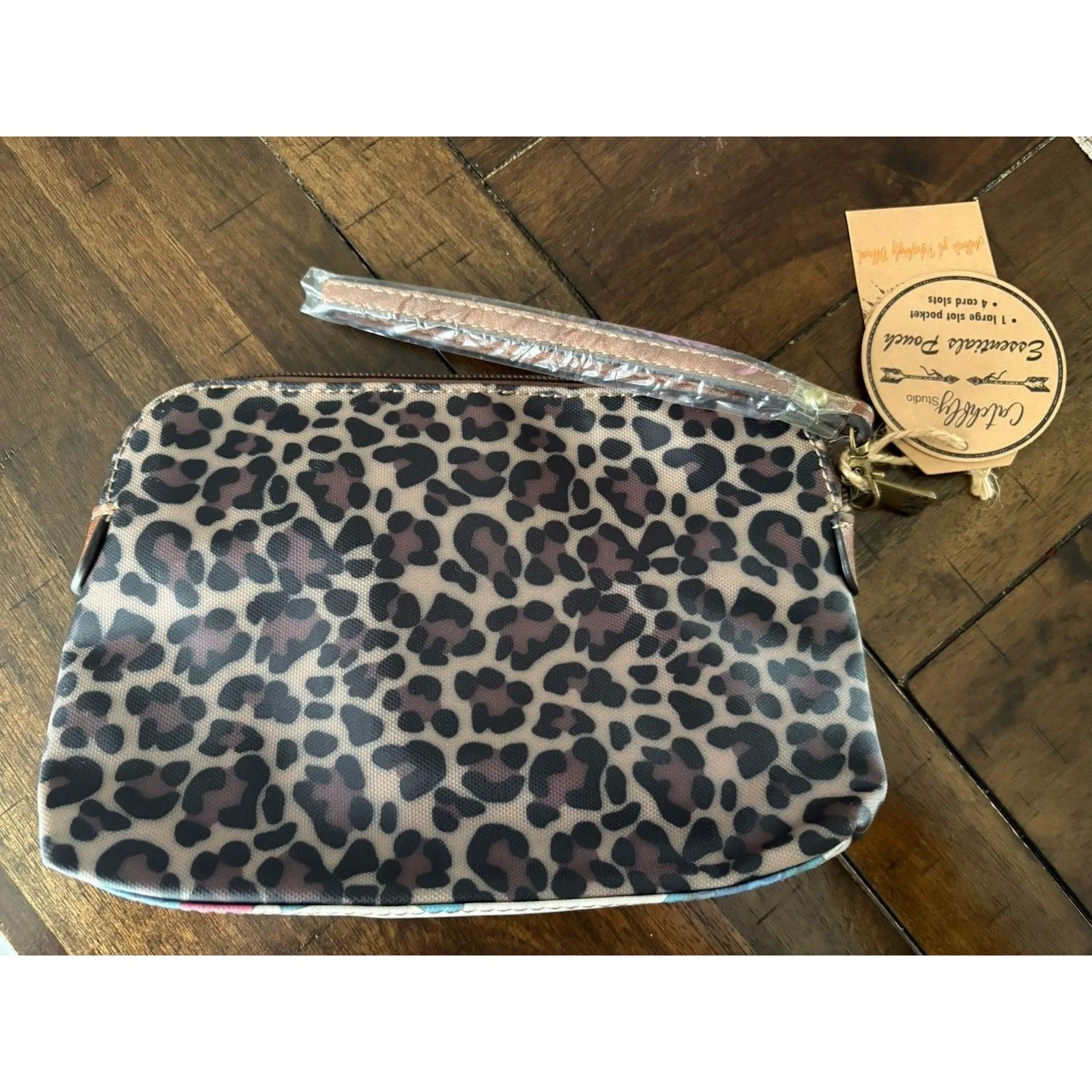 Catchfly Essentials Pouch Wristlet Western Print Coated Canvas Bag Zip Top NWT - Image 2