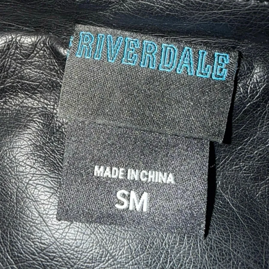 Riverdale Toni Topaz Southside Serpent Faux Leather Vest Women junior size small - Image 8