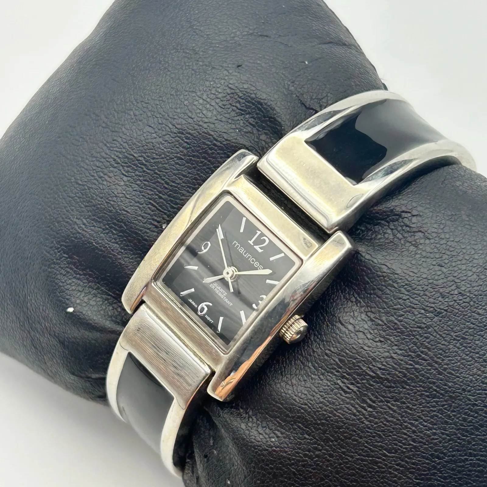 Maurices Silver Black Stainless Steel Women’s Cuff Watch Working New Battery - Image 4