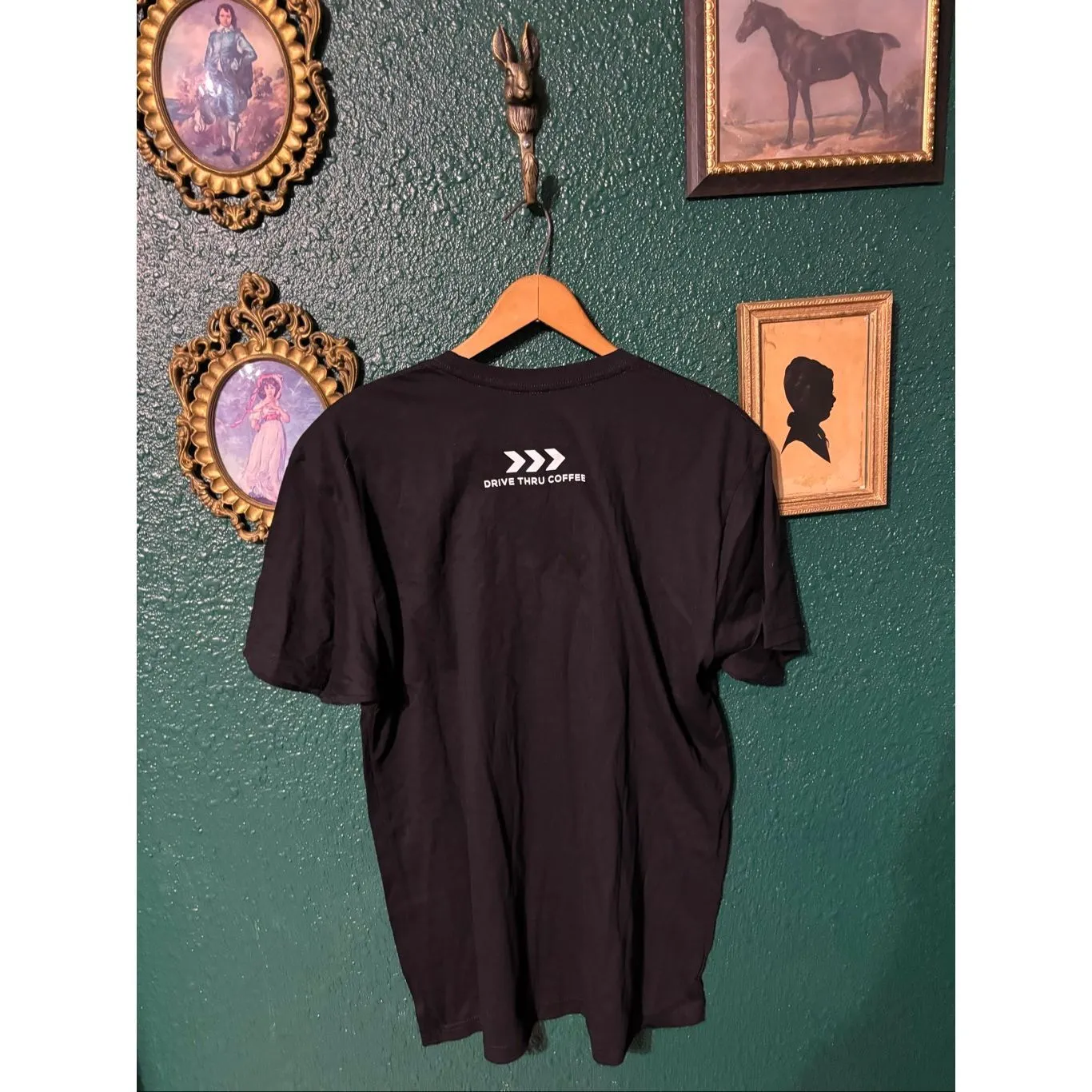 7 Brew Black Logo Shirt Sz Large - Image 2