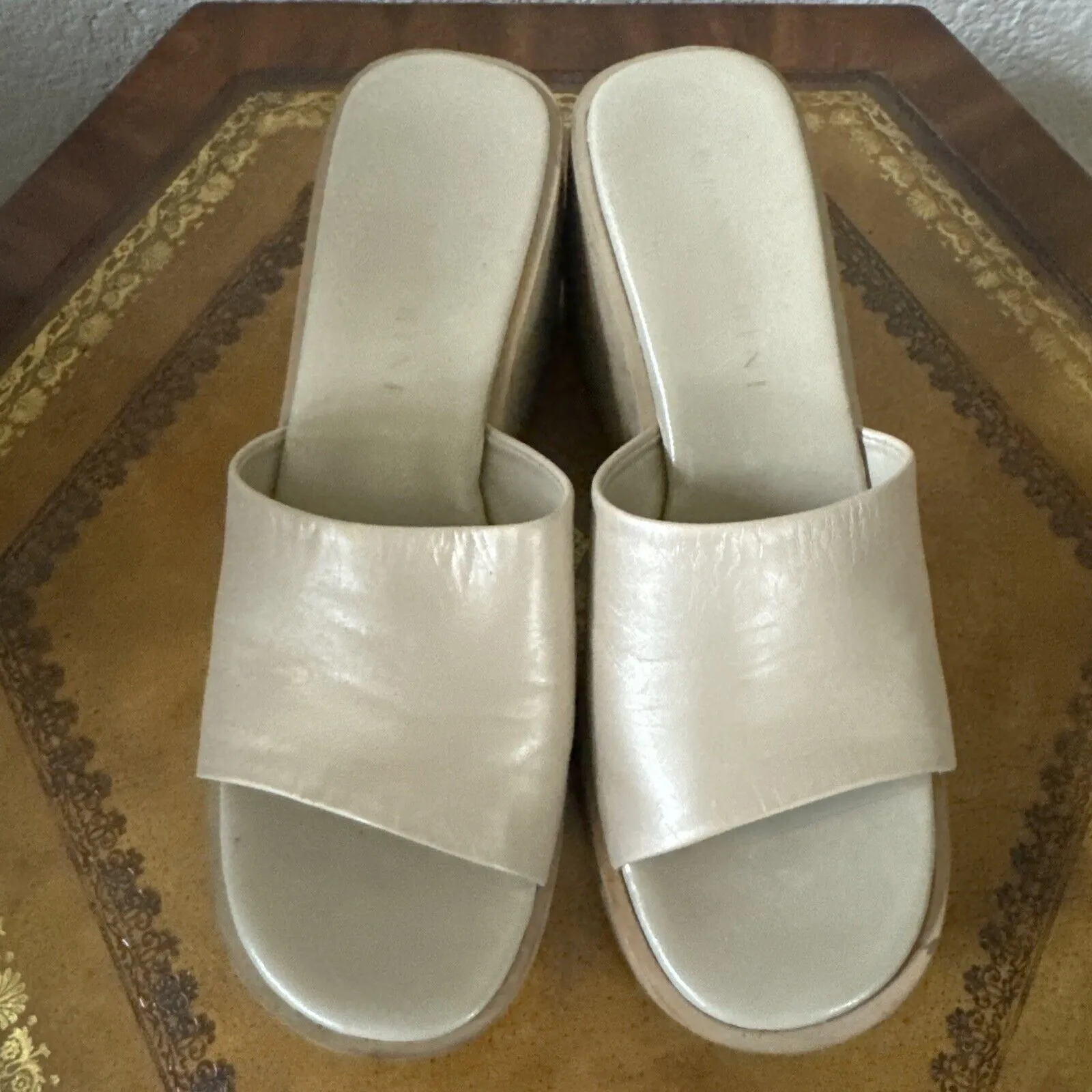 Gianni Bini Light Gold Sandals Womens 7.5 M Cork Wedge Platform‎ Heels Slides - Image 3