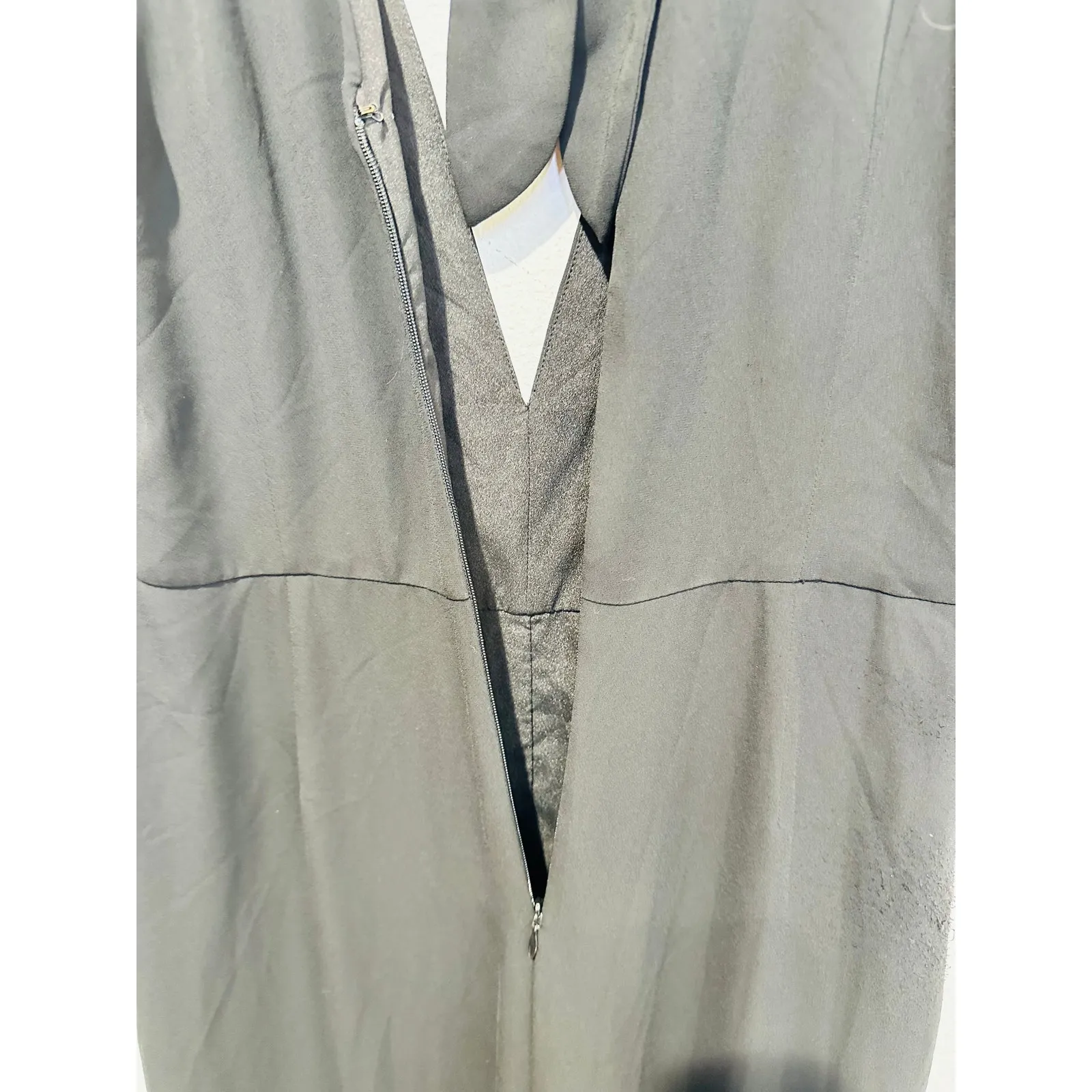 HALSTON Black Sleeveless Deep V - Image 6