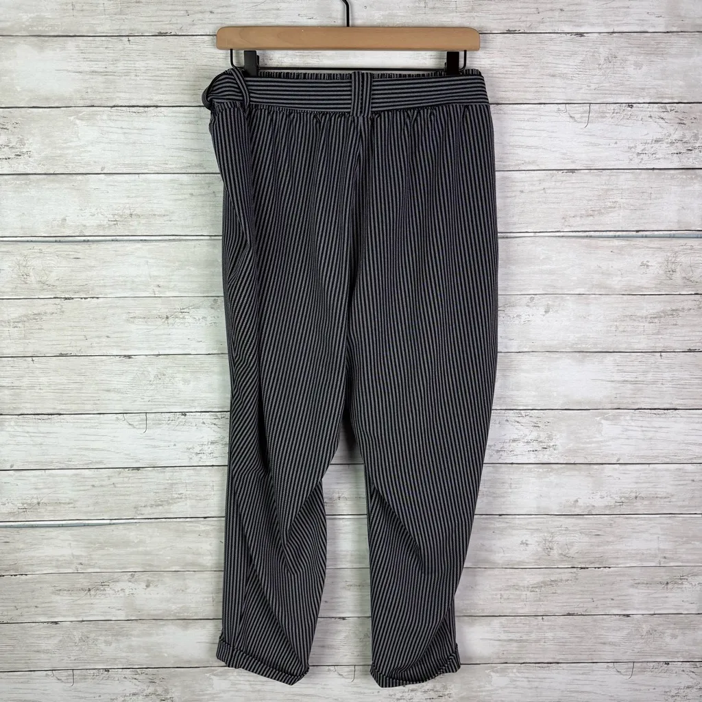 Torrid High Rise Pull On Stripped Crepe Pants Size 2X - Image 4