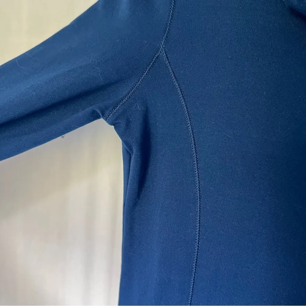 Reel Legends funnel neck long sleeve shirt size xs dusty dark blue - Image 7