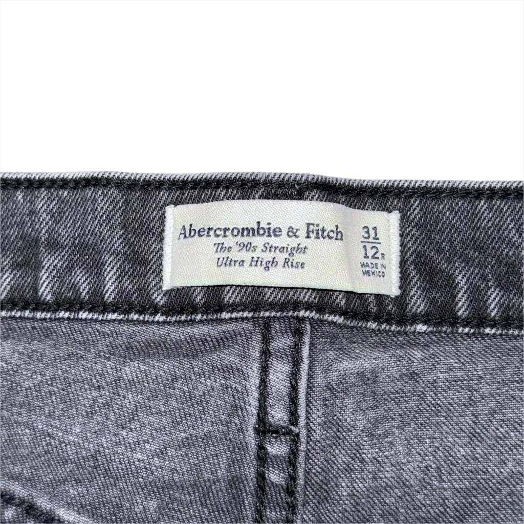 Abercrombie & Fitch 90s Straight Ultra High Rise Black Jeans Women’s 31 / 12 R - Image 5