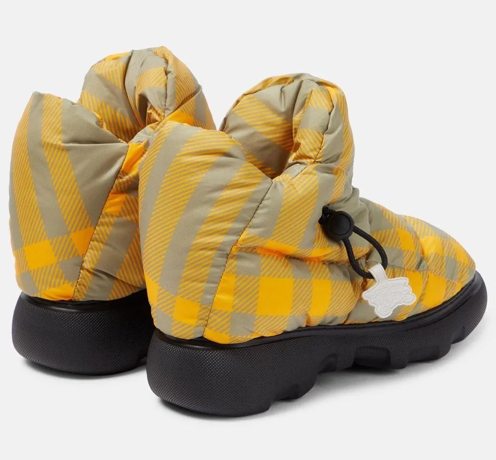 Burberry Check Pillow Padded Snow Boots, Size 40 NEW in Box $1,050 +DustBag - Image 4