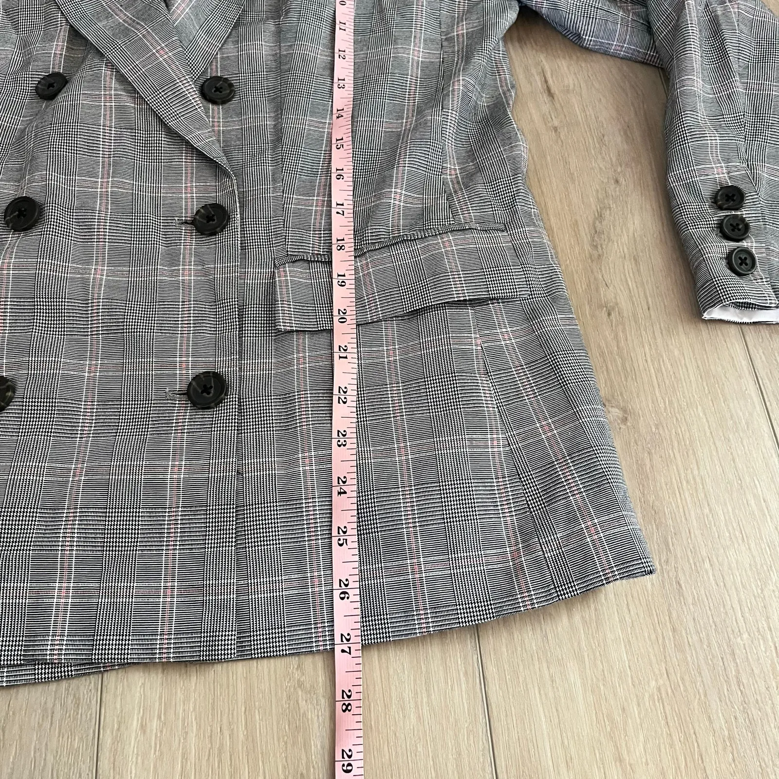 Who What Wear Women's Gray & Pink Plaid Double Breasted Blazer Sz M - Image 5