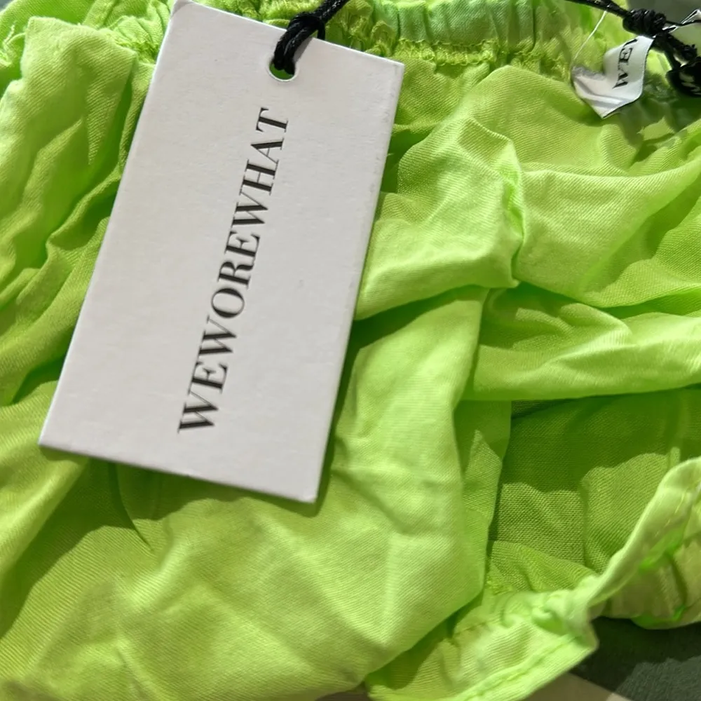 NWT WE WORE WHAT Ruffle Cami Tank Top - Sharp Green - Image 4