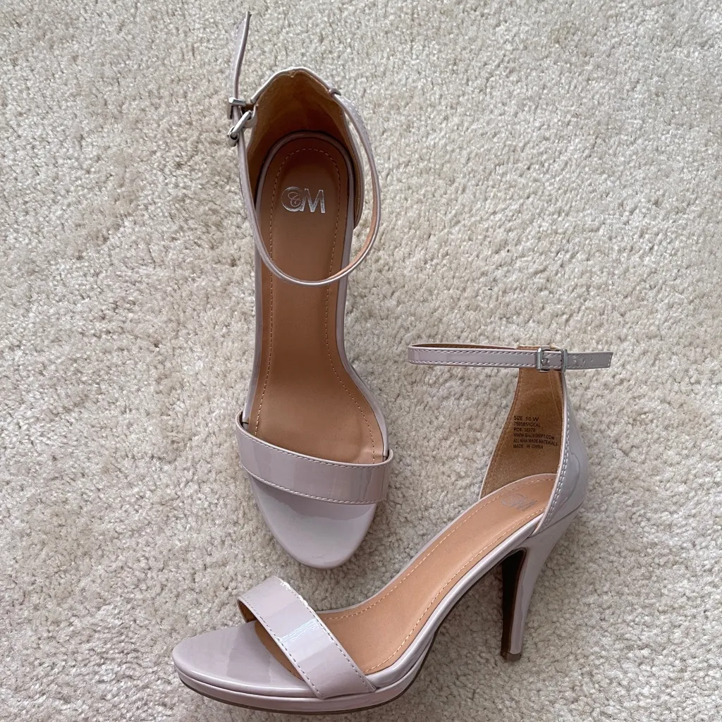 Elegant Women's Strappy Heels - Image 6