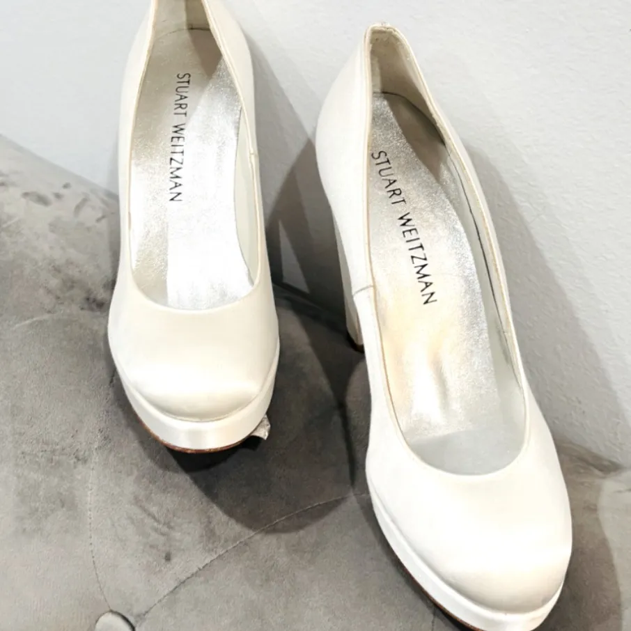Stuart Weitzman White Satin Platform High Heels - Image 10