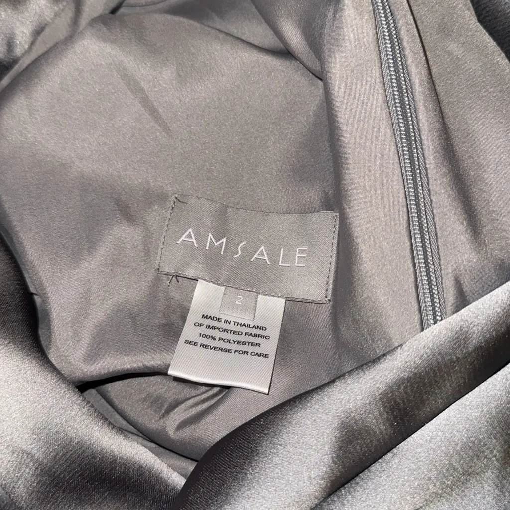 NWOT Amsale The Slouch Draped Satin One - Image 4