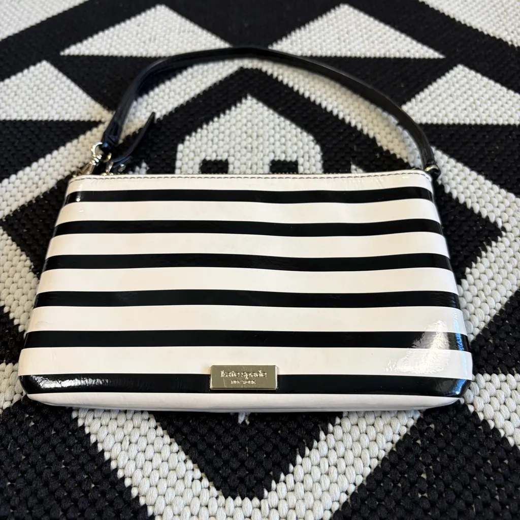 Kate Spade Lolly Chelsea Park Patent Stripe Leather Wristlet Black & Cream - Image 6