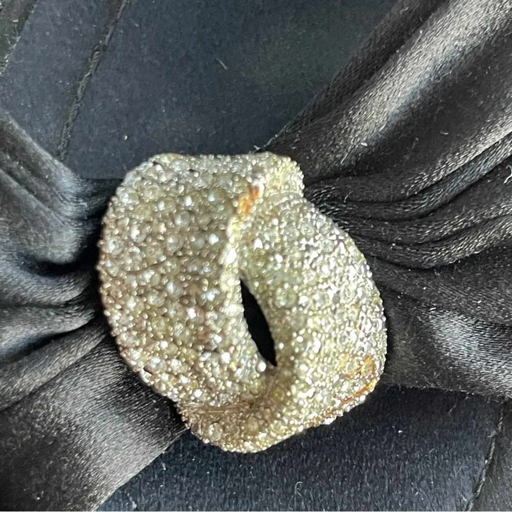 GIUSEPPE ZANOTTI | Black Satin Crystal Knot Peep Toe Heels Sz 37.5 - Image 7