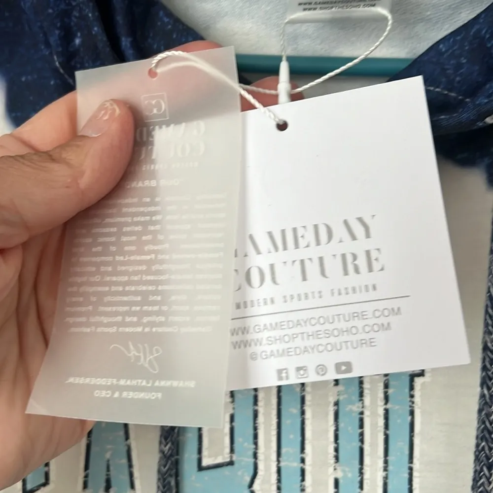 Gameday Couture White/Navy North Carolina Tar Heels Dip Dyed Hoodie Sz S ♟️ Blue - Image 4