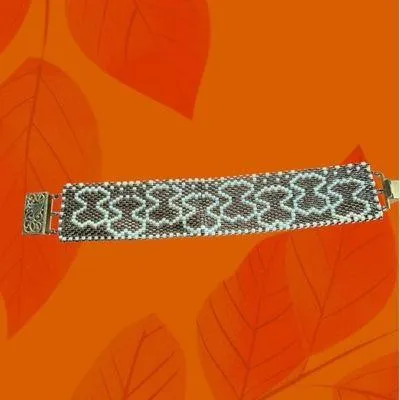 Handmade Tous inspiration beaded Bracelet Peyote Stitch. Brown and Cream. - Image 3