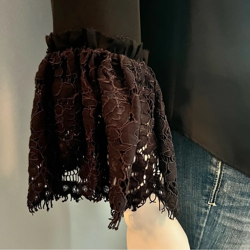 White House Black Market Black Lace Off Shoulder Boho Whimsygoth Top Small - Image 7