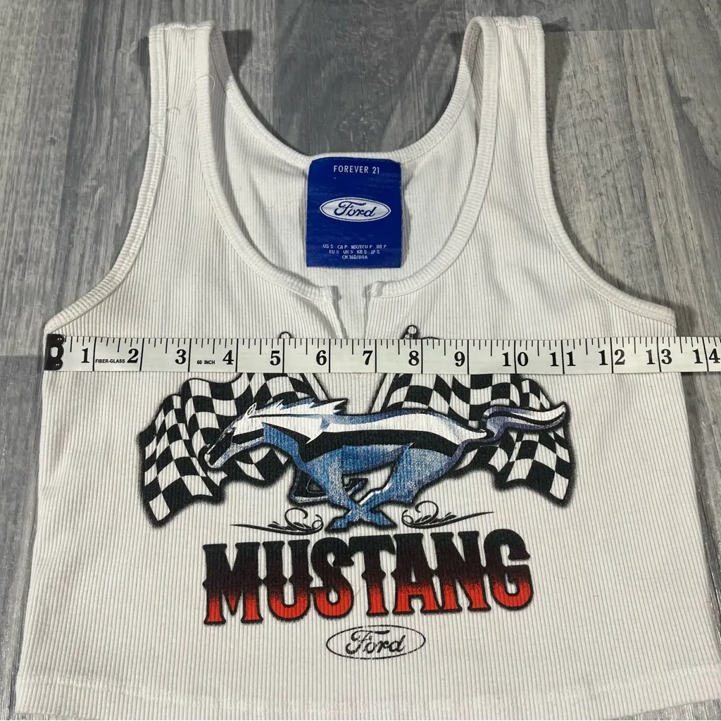 Forever 21 Mustang White Tank Crop Top; Small - Image 3